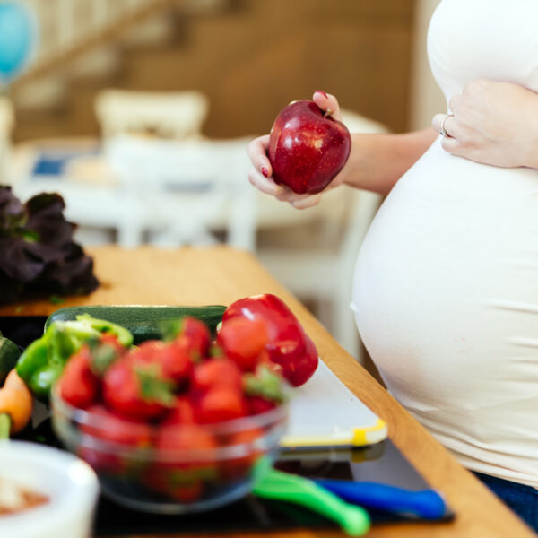 Dieta płodności dla kobiet i mężczyzn. Co jeść, czego unikać?