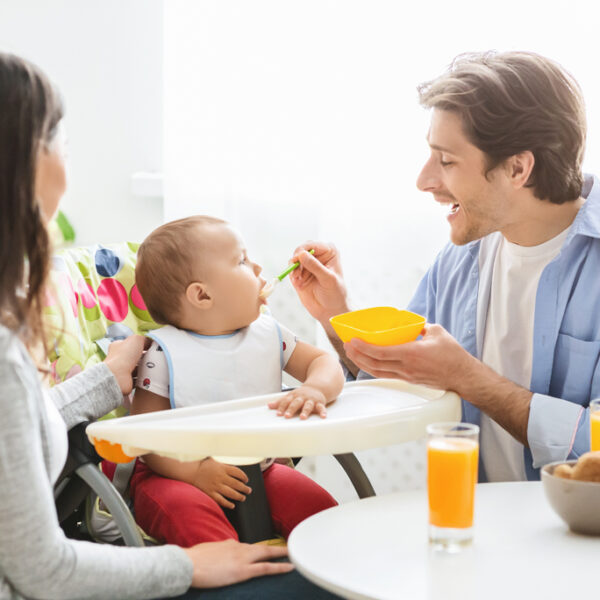 Rozszerzanie diety niemowlaka - jak i kiedy zacząć?